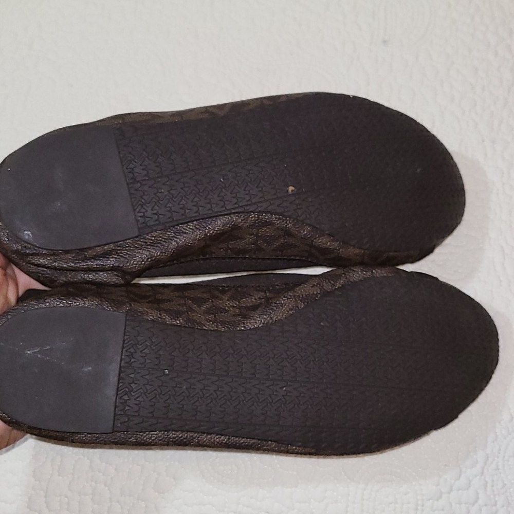 Brown MK flats small fold logo pattern with bow - Picture 10 of 11